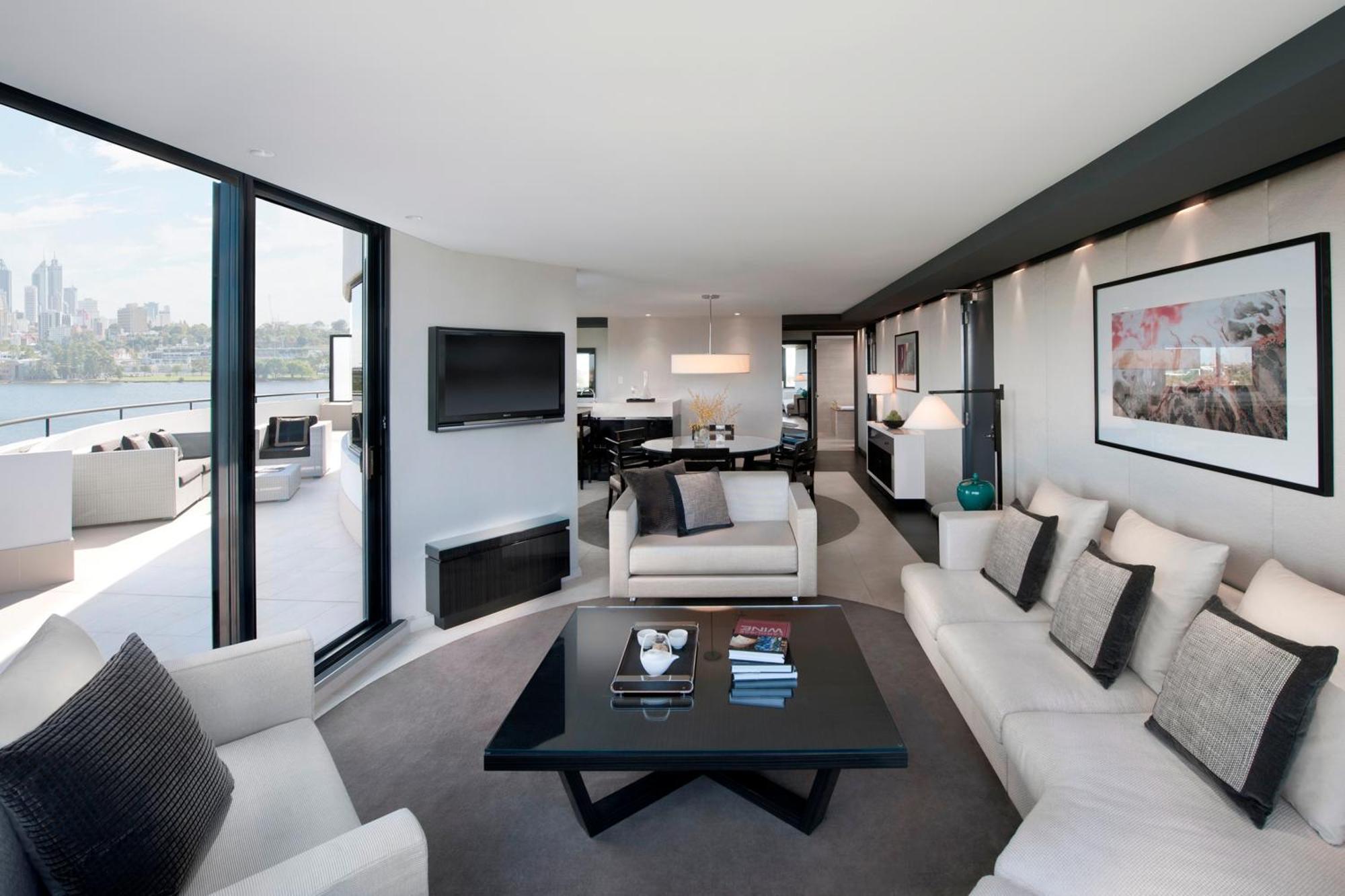 Loft Suite,1549544788:JPEG